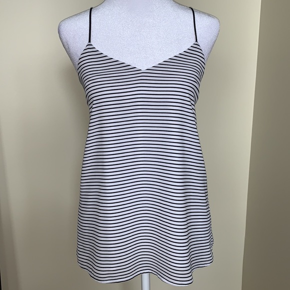 Express top - Picture 2 of 5